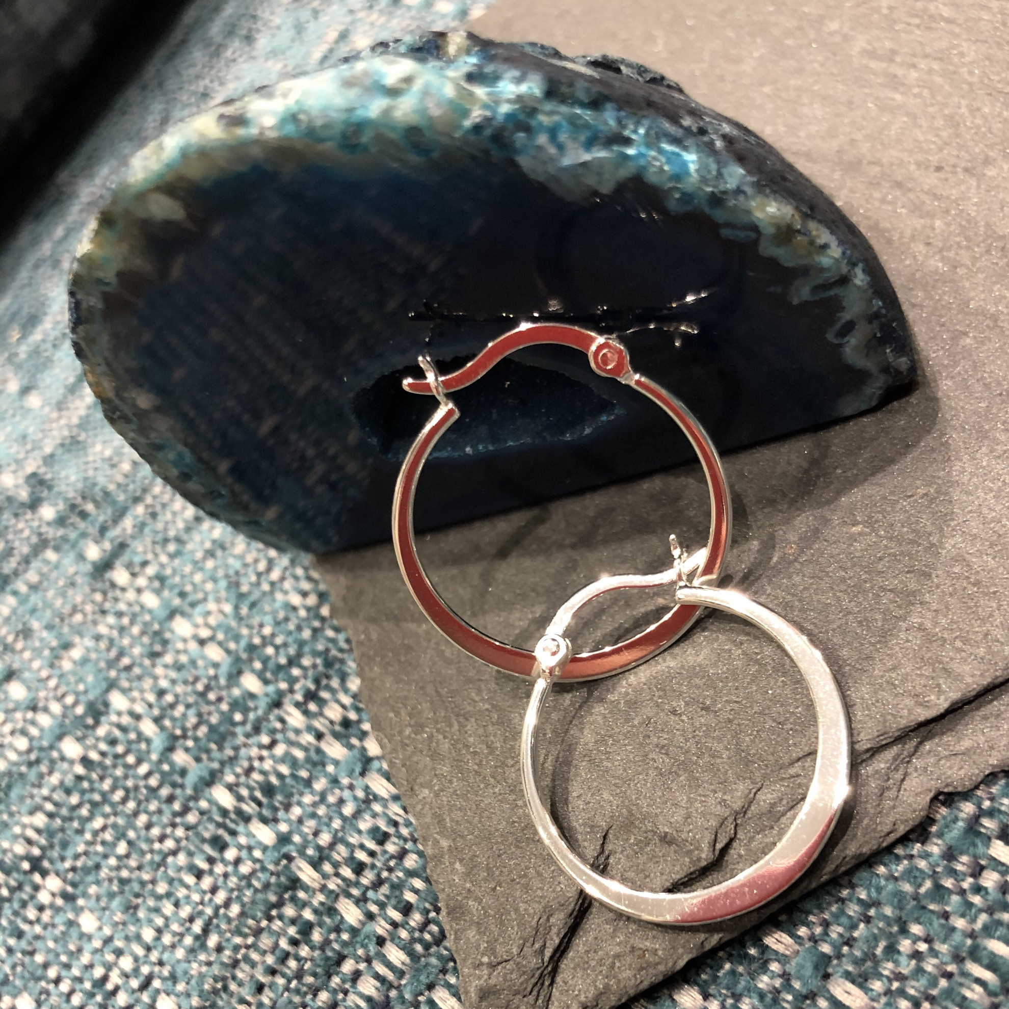 Silver 24 mm flat Hinged hoop 2