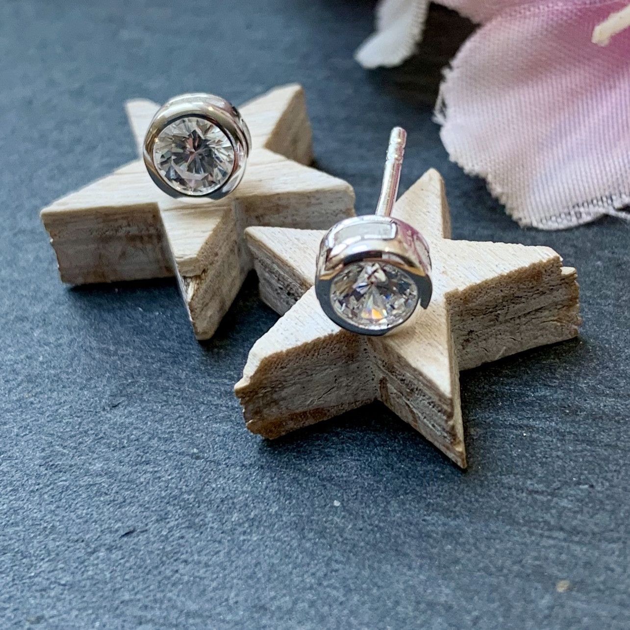 Silver Cubic Zirconia Rub Over Stud 2