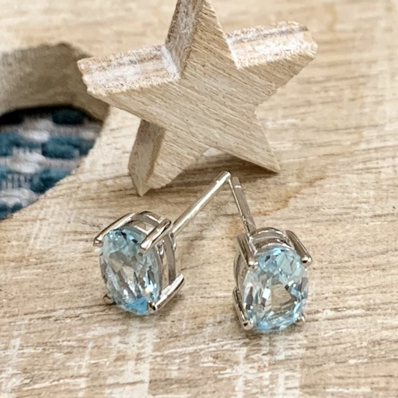 Silver Oval Claw Set Real Blue Topaz Stud 2