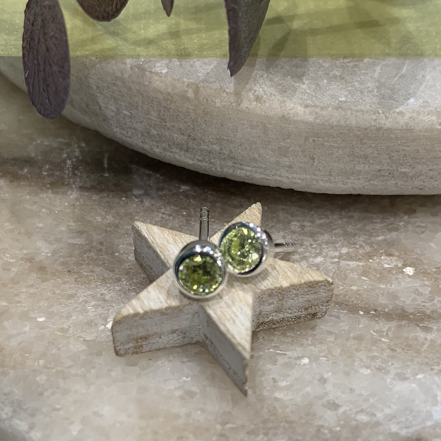Silver Peridot Cubic Zirconia Stud 2
