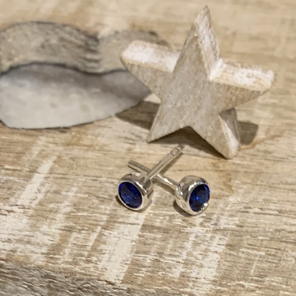 Silver September Birthstone Rubover Cubic Zirconia Stud 2