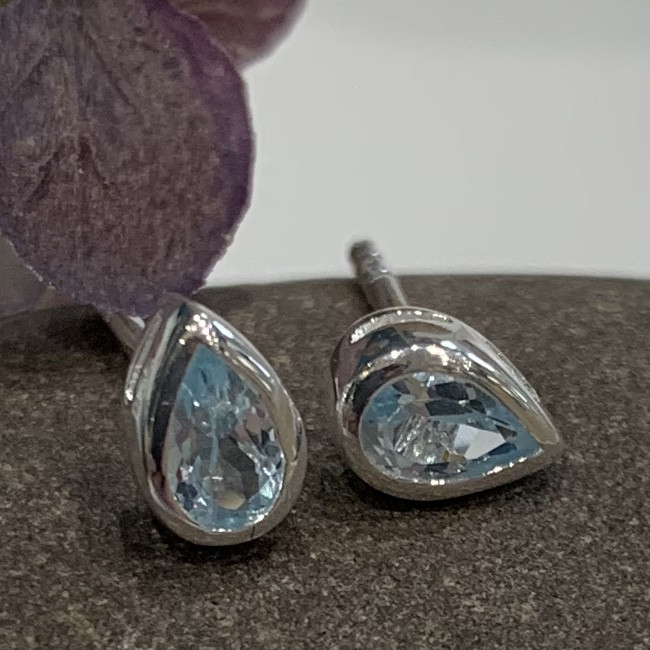 Silver Teardrop Blue Topaz Stud 2